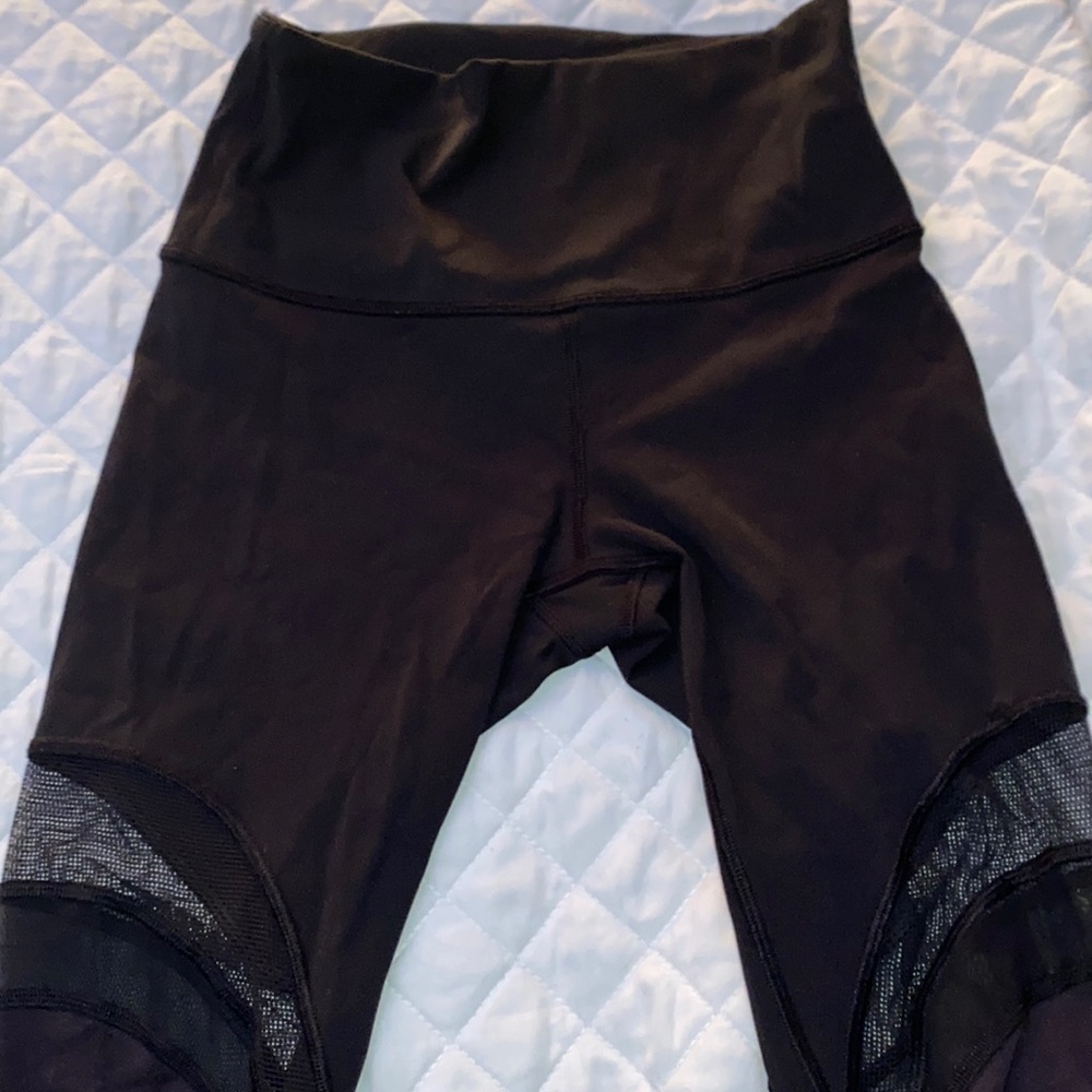 Lululemon wunder under mesh leggings